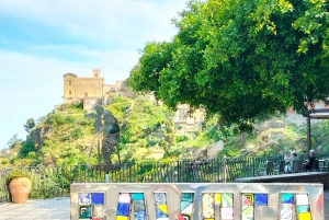 タオルミーナから：シチリア村のゴッドファーザー映画ツアー