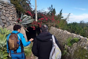 From the castle to the cathedral: walking between Aci Castello and Acireale