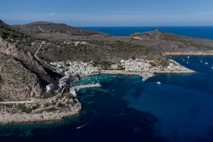 Desde Trapani: Crucero de un día a Favignana y Levanzo con almuerzo