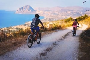 From Trapani: e-Bike Tour in the Village of Erice
