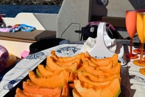 From Trapani: Egadi Islands Boat Tour to Favignana and Levanzo with Lunch