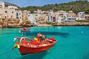 Från Trapani: Tur till Egadiöarna med gummibåt till Favignana och Levanzo med lunch