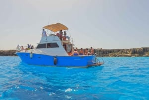 From Trapani: Favignana and Levanzo Boat Tour with Lunch