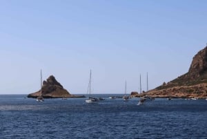 Trapanista: Trapaniasta: Favignana ja Levanzo Shuttle Tour