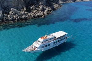 From Trapani: Favignana and Levanzo Sightseeing Cruise