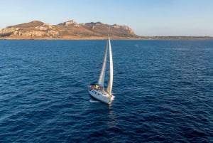 From Trapani: Full-Day Boat Trip to Favignana and Levanzo