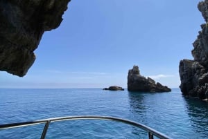 From Trapani: Marettimo Grottos Cruise & Local Food Tastings