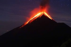 Da Tropea: Isola di Panarea e Vulcano Stromboli di notte
