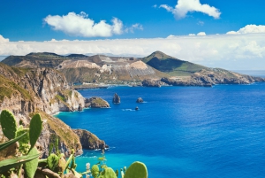 Tropeasta: Vulcano Lipari Sciara päivällä