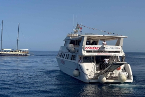 Tropeasta: Vulcano Lipari Sciara päivällä