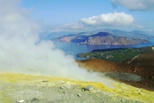 Tropeasta: Vulcano, Lipari, Sciara Opastettu päiväretki