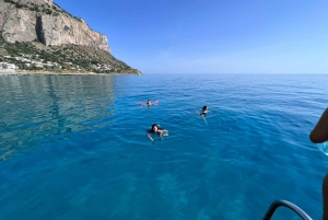 Visite d'une jounée en bateau à Palerme avec Palermo in Boat