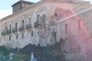 Giardini Naxos: Tour fra storia e leggende con guida esperta