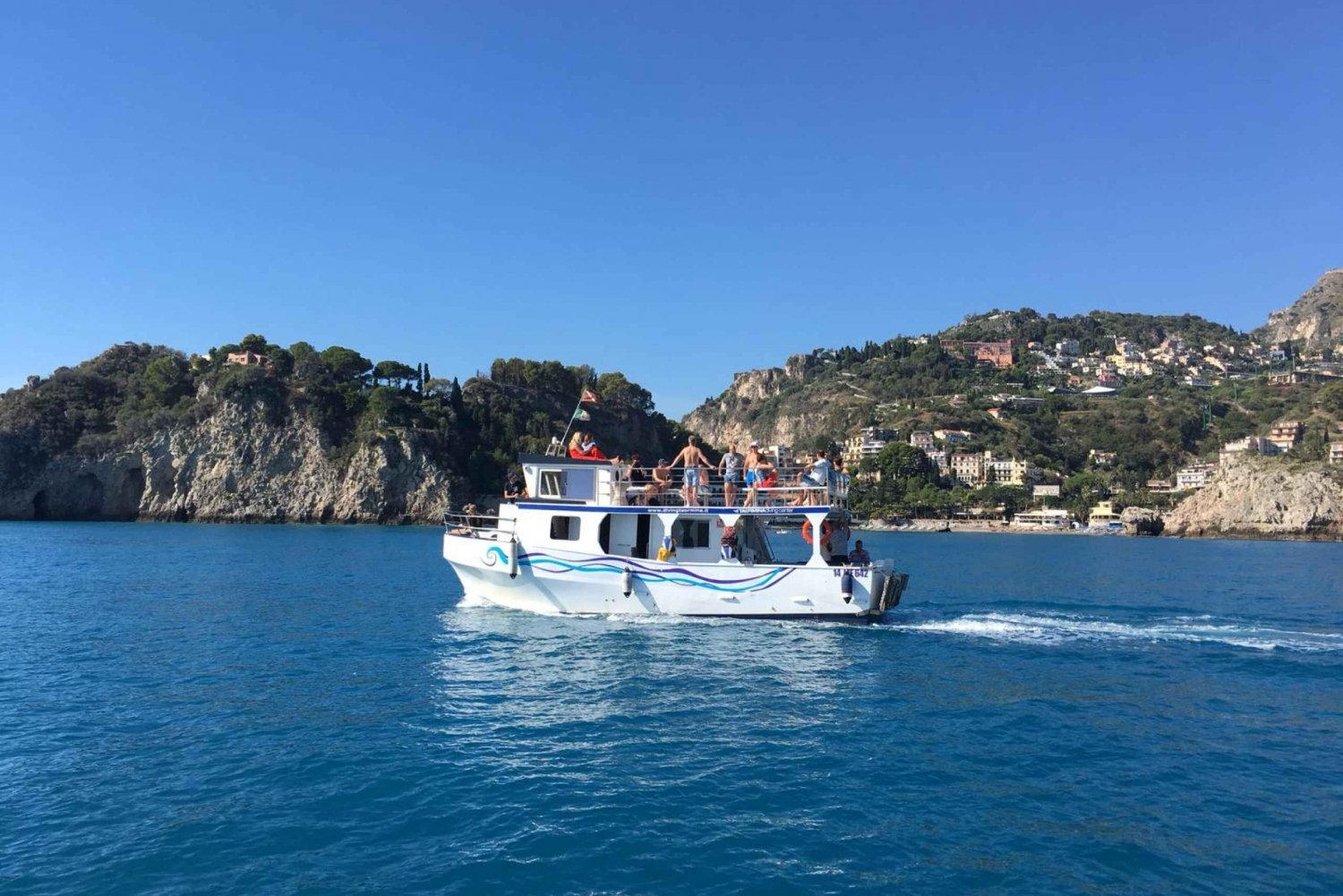 Giardini Naxos: Passeio de barco Isola Bella com mergulho com snorkel