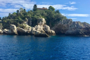 Giardini-Naxos: Sunset boat with aperitif and Dolphins