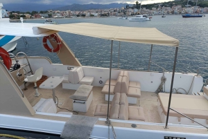 Giardini-Naxos: Sunset boat with aperitif and Dolphins