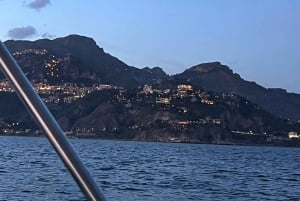 Giardini Naxos Taormina : Observation des dauphins au coucher du soleil