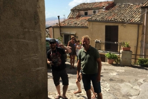 Passeio dos padrinhos em Corleone com o Leoluca