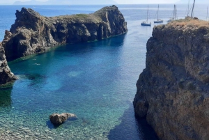 Escursione di mezza di giornata in barca a vela