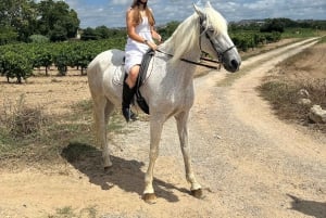 Włochy: spokojna jazda konna nad morzem