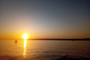 Lampedusa: cruzeiro de barco com paragens para nadar e almoço italiano