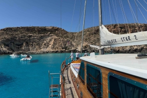 Lampedusa: Elegante dag rondvaart met lunch aan boord