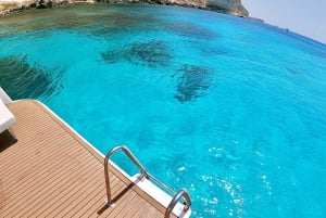Lampedusa: Baia di Tabaccara, tour in barca dell'Isola dei Conigli con pranzo