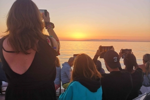 Lampedusa: Excursión en yate, paradas para nadar y almuerzo típico