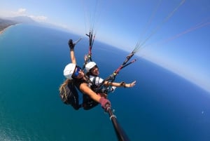 Taormina: Paralotniarstwo z instruktorem i filmem GoPro