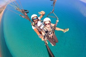 Taormina: Paragliding Tour mit Lehrer und GoPro Video
