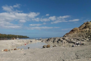 Lipari: Boat Tour of Vulcano Island with Disembarkation Stop