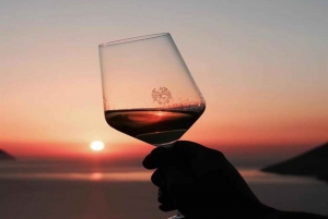 Lipari: Winery Tour and Sunset Wine Tasting