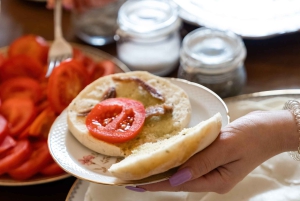 Partinico: Spasertur i en siciliansk olivenlund og hjemmelaget aperitiff