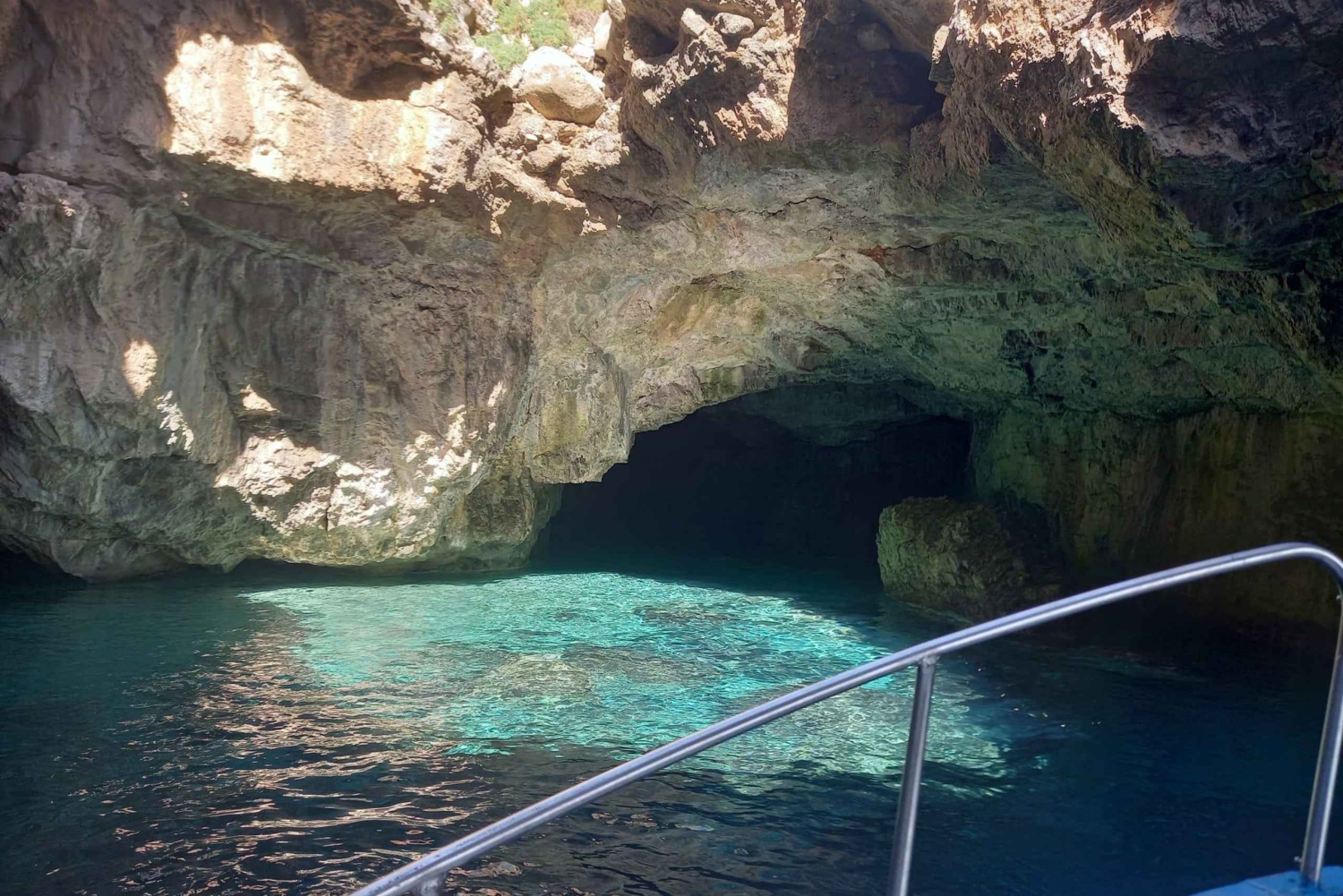 Marettimo : visite privée en bateau des 8 grottes avec plongée avec tuba