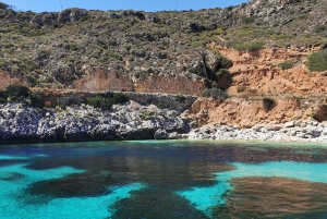 Marsala: Full-day trip by Dinghy to Favignana and Levanzo