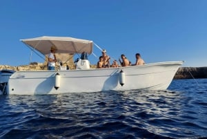 Marzamemi- Portopalo - Vendicari: excursión en barco con aperitivo.