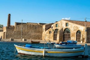 Marzamemi- Portopalo - Vendicari: excursión en barco con aperitivo.