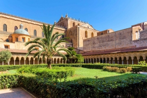 Ingresso ao claustro de Monreale com aplicação áudio