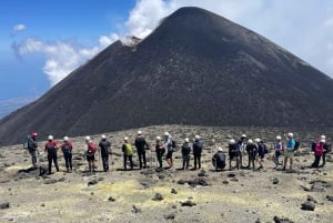 Etna: Keskuskraatteri (3 340 metriä) jeepillä ja vaelluksella