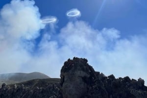 Etna: Keskuskraatteri (3 340 metriä) jeepillä ja vaelluksella