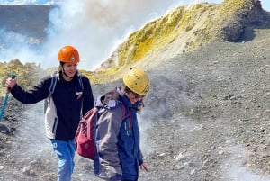 Monte Etna: Excursión guiada al cráter central para excursionistas avanzados