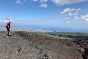 Etna: vandring till kratrarna från utbrottet 2002
