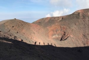 Etna: vandring till kratrarna från utbrottet 2002