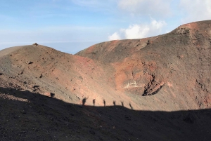 Mount Etna: Craters of the 2002 Eruption Trekking Experience