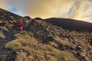 L'Etna: TREKKING ALL'ALBA