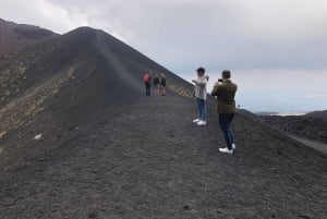 Monte Etna: SENDERISMO AL AMANECER