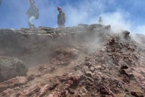 Wulkan Etna: Wycieczka na wysokość 3000 metrów nad kraterami podczas trekkingu