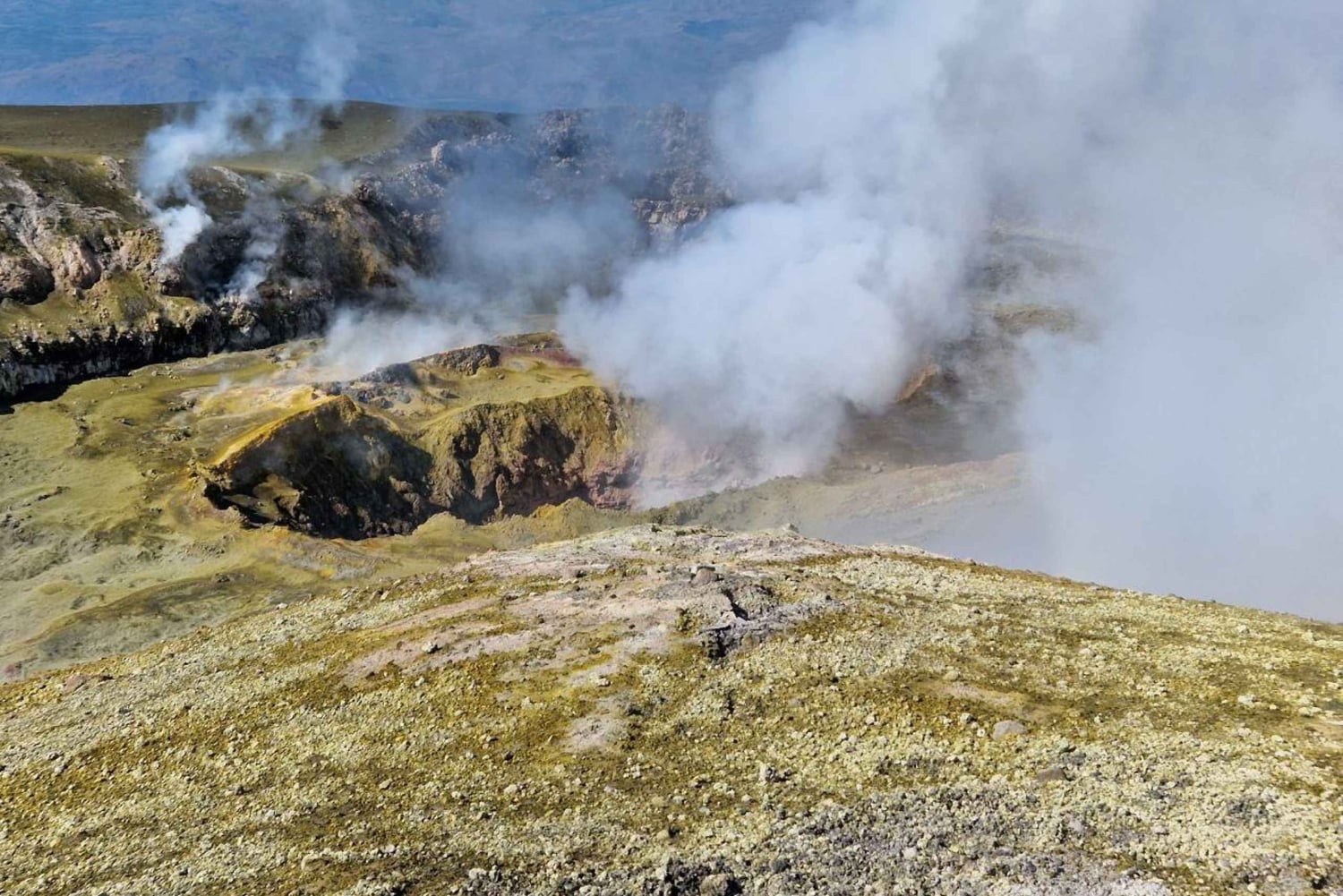 Etna: Fottur til toppen 3350 m fra nordsiden