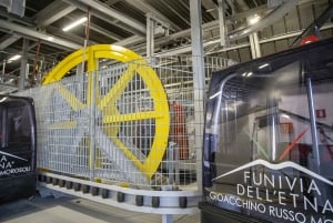 Mount Etna: Retur Funivia dell'Etna taubanebillett