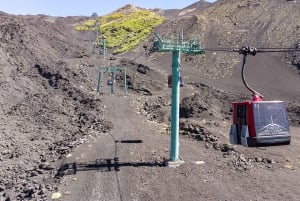 Mount Etna: Retur Funivia dell'Etna taubanebillett